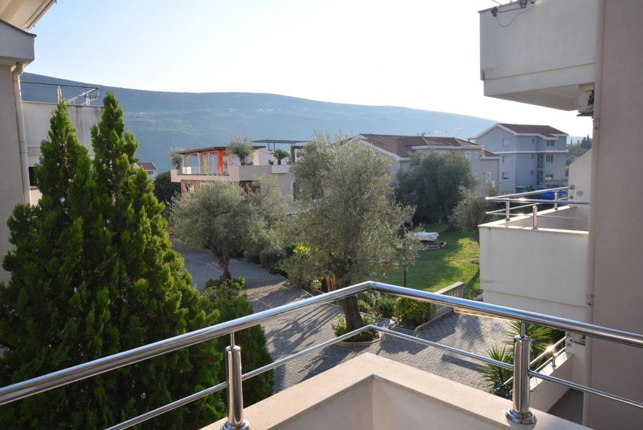 Apartment Sun Village Goran Herceg Novi Exterior photo